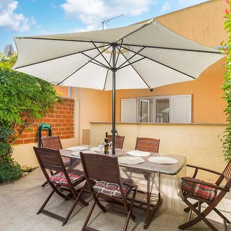 Apartment Buneta With Relaxing Outdoor Area Ližnjan Eksteriør billede